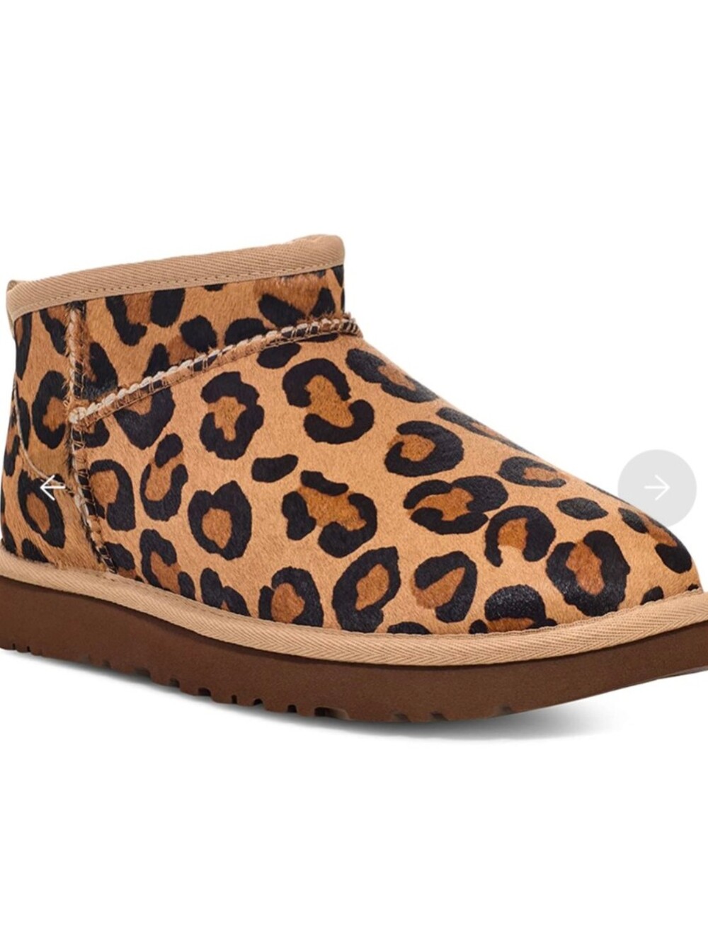 Ugg Classic Ultra Mini Spotty Size 8